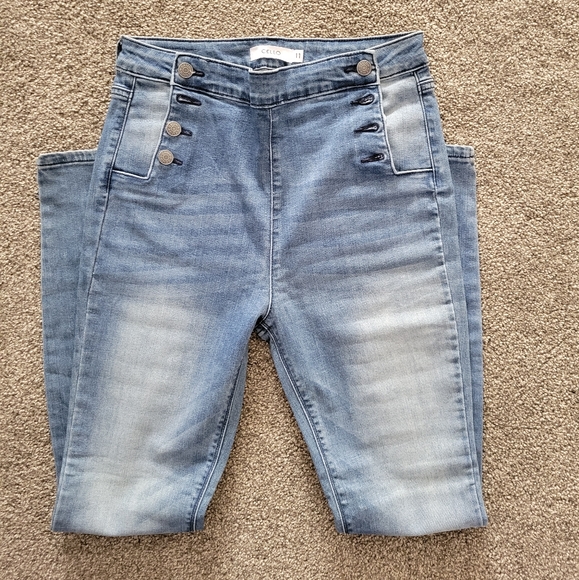 Cello Light Blue Jeans With Sailor  Buttons. Size 11. - Picture 3 of 6